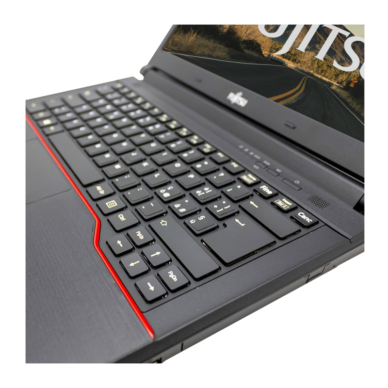 Fujitsu LifeBook E544 / Intel Core i5-4210M / 15" HD