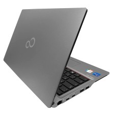 Ansicht des Fujitsu LifeBook U7411 Notebooks.