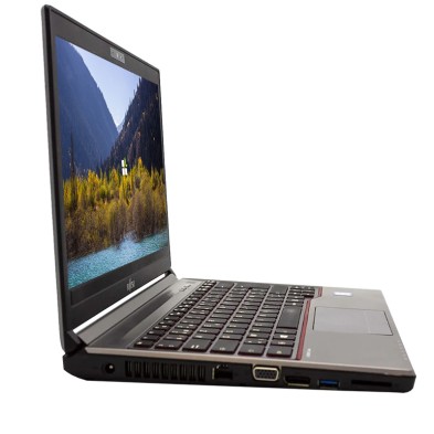 OUTLET Fujitsu LifeBook E736 / Intel Core i3-6100U / 13" HD / No Webcam / No Micrófono